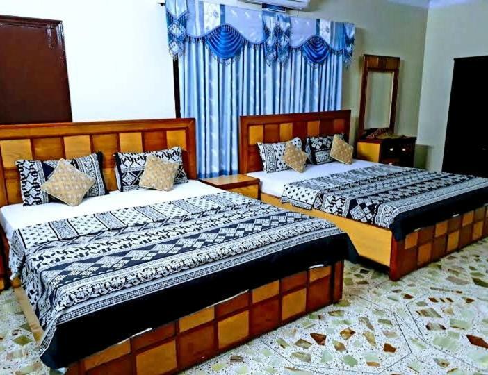 Gulshan Inn Guest House Karatschi Exterior foto