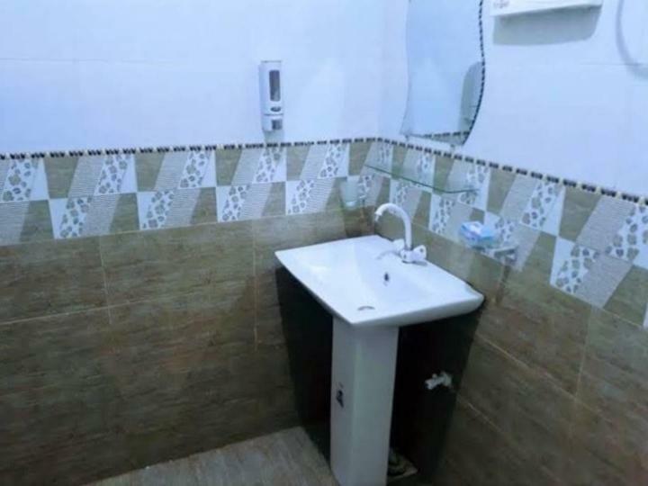 Gulshan Inn Guest House Karatschi Exterior foto